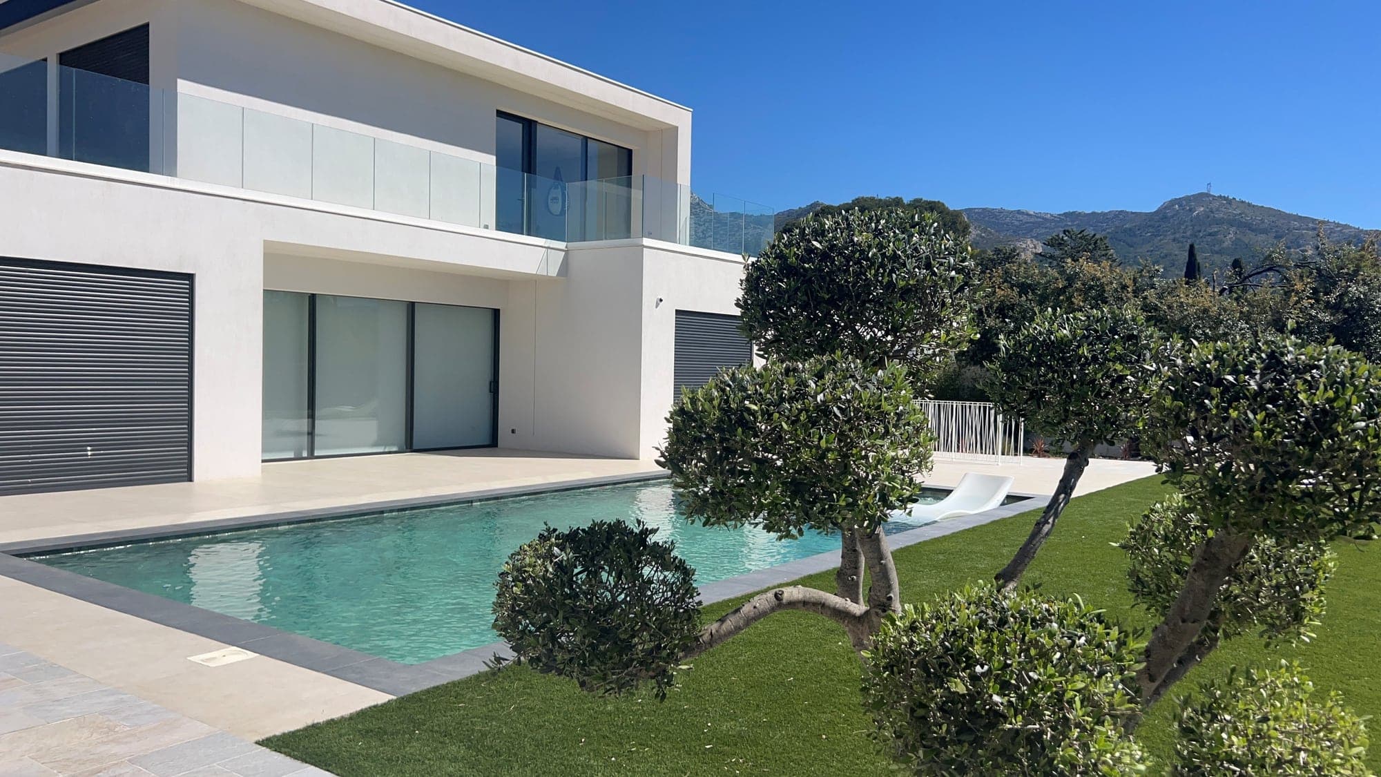 Villa — photo 3